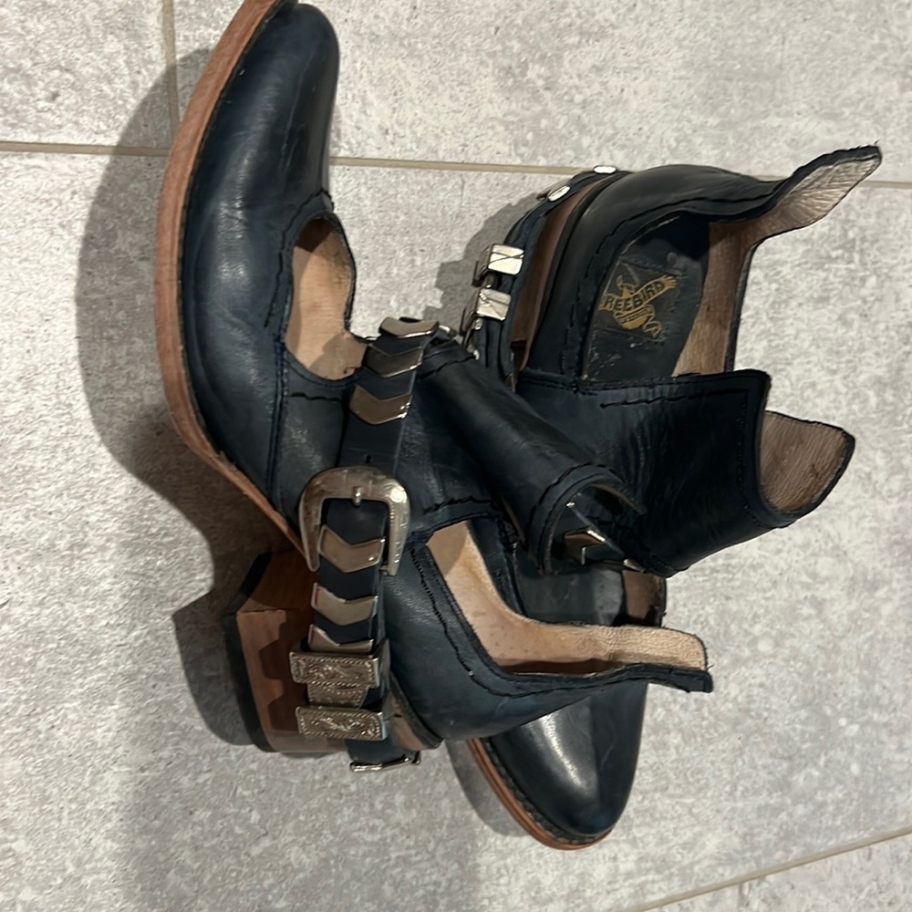 Free Bird Blade - Navy